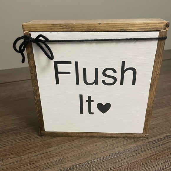 Sign - Picture 1 of 1